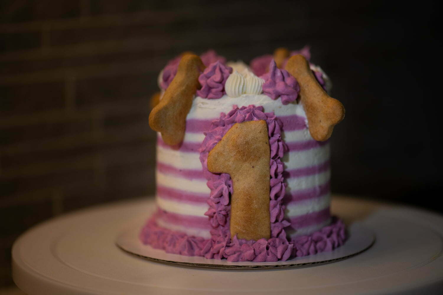 Striped cake with cookies